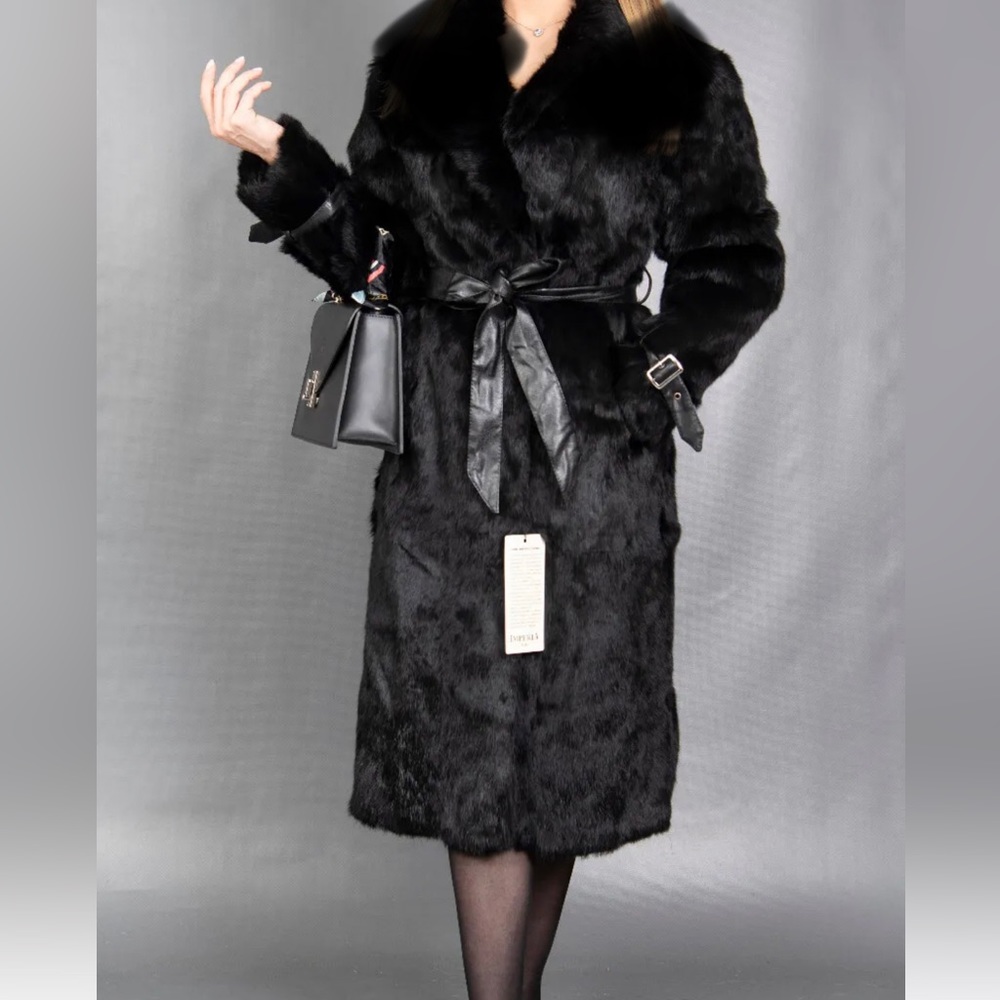 Genuine fur coat. NWT. Lapin Coat. Will fit size 4,6,8